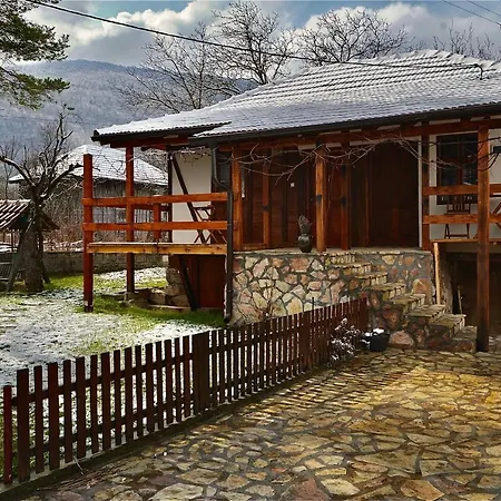 Mitrovic Appartamento *